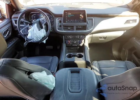 2023 Chevrolet Suburban C1500 Premier z USA, uszkodzony, nr VIN 1GNSCFKD1PR135410